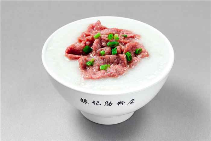 Yin-Ji-Chang-Fen-Chinese-restaurant-Beef-Porridge-CA Beef Porridge is a comforting Cantonese dish, with tender beef slices cooked in a smooth, creamy rice porridge at Yin Ji Chang Fen, a Chinese restaurant in CA